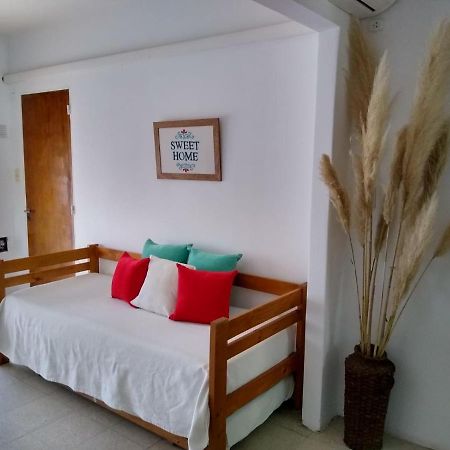 Apartamentos Laguna De Navarro Esterno foto