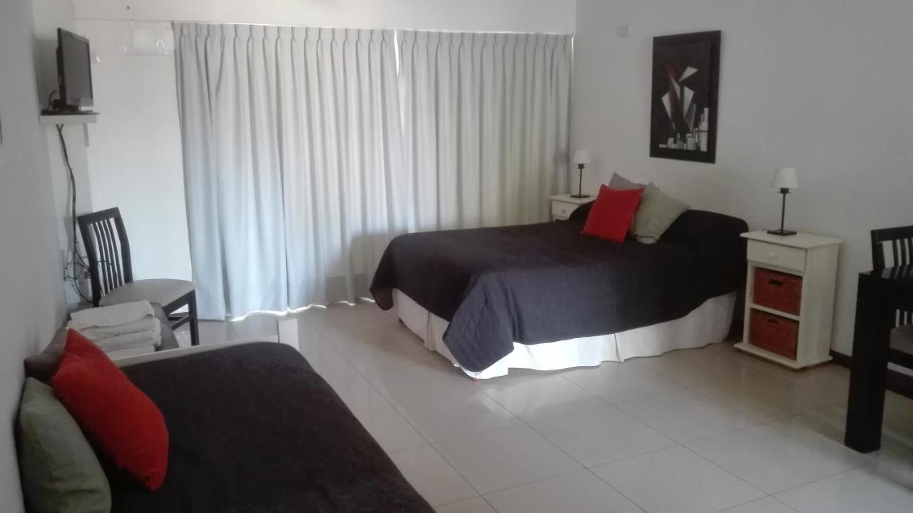 Apartamentos Laguna De Navarro Esterno foto