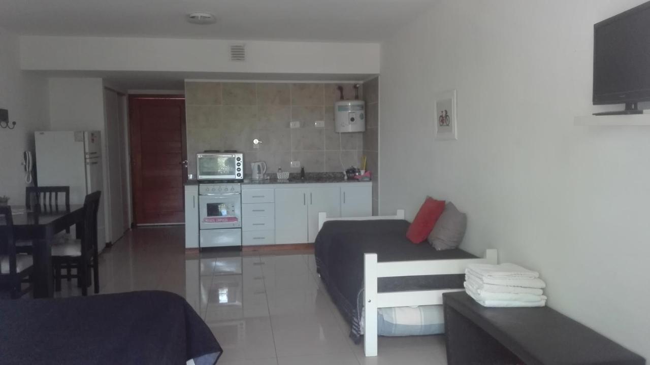 Apartamentos Laguna De Navarro Esterno foto