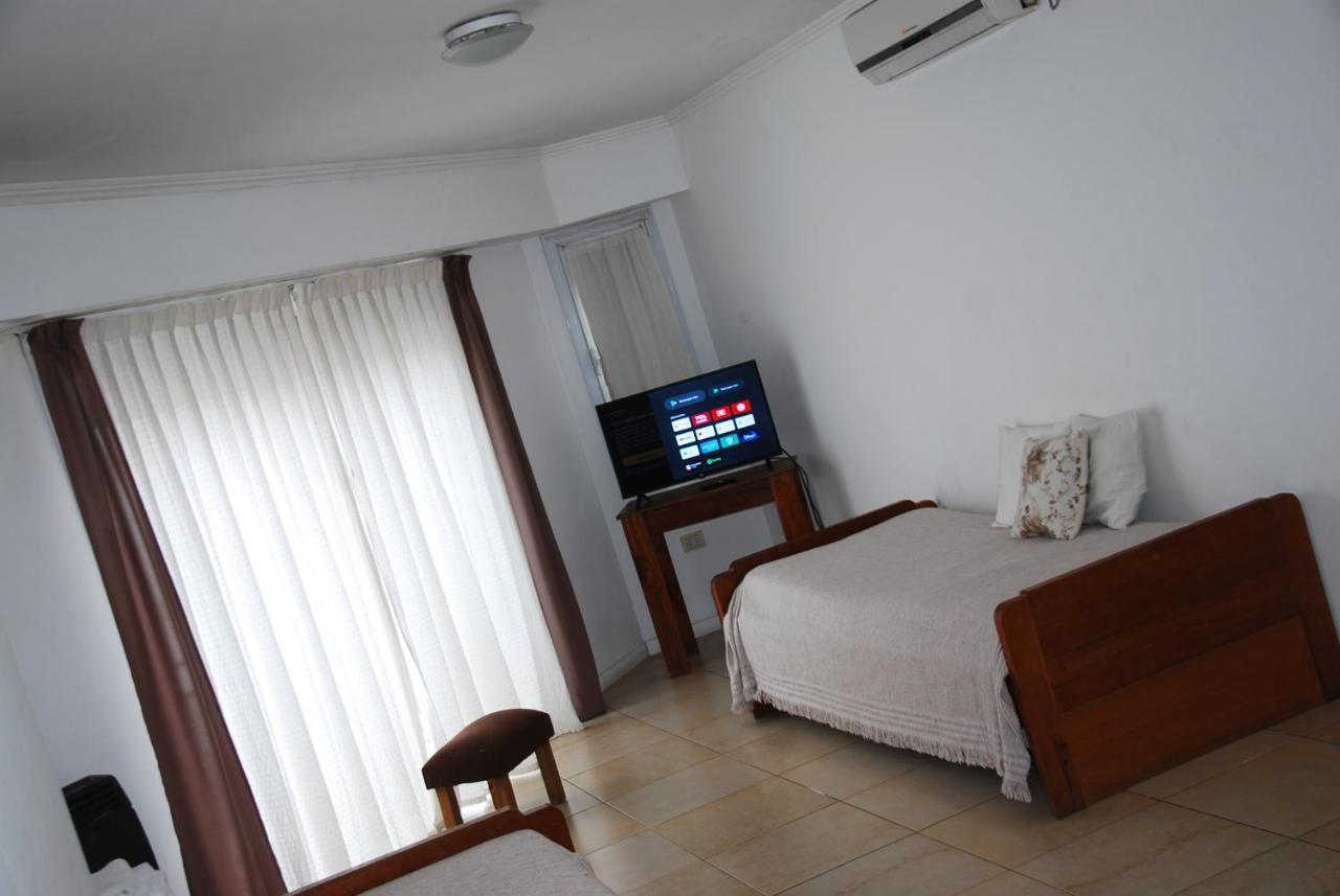 Apartamentos Laguna De Navarro Esterno foto
