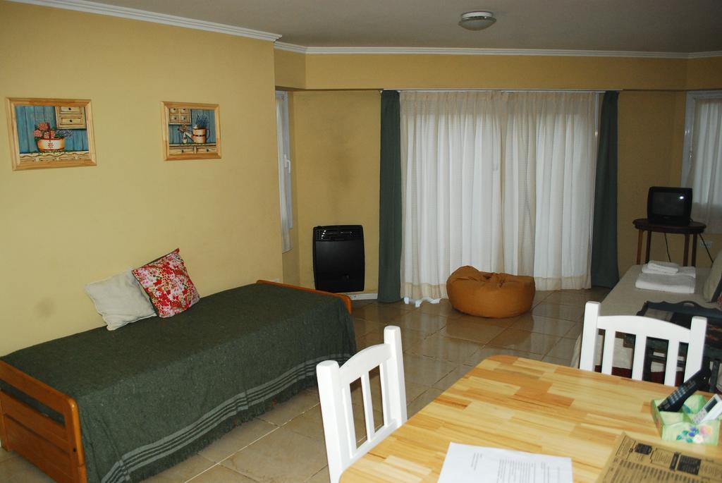 Apartamentos Laguna De Navarro Esterno foto